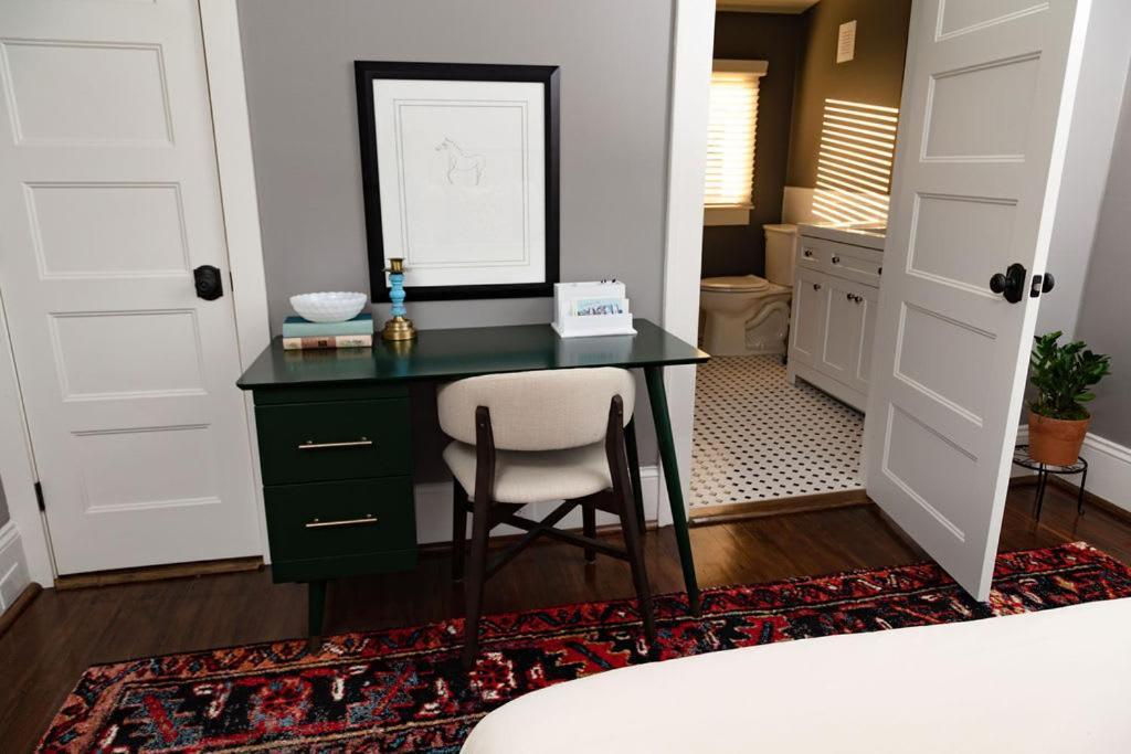 Railway Suite At The Historic Winona House Roanoke Bagian luar foto